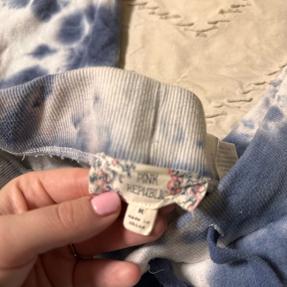 Pink Republic Blue and White Tie-Dye Pants - Picture 4 of 6